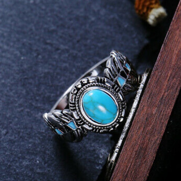 New 925 Silver Oval Cut Turquoise ring - Picture 6 of 9